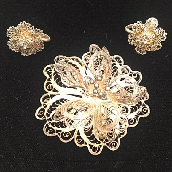 ANTIQUE Sterling Silver Flower Brooch + Earrings - Picture 8 of 8